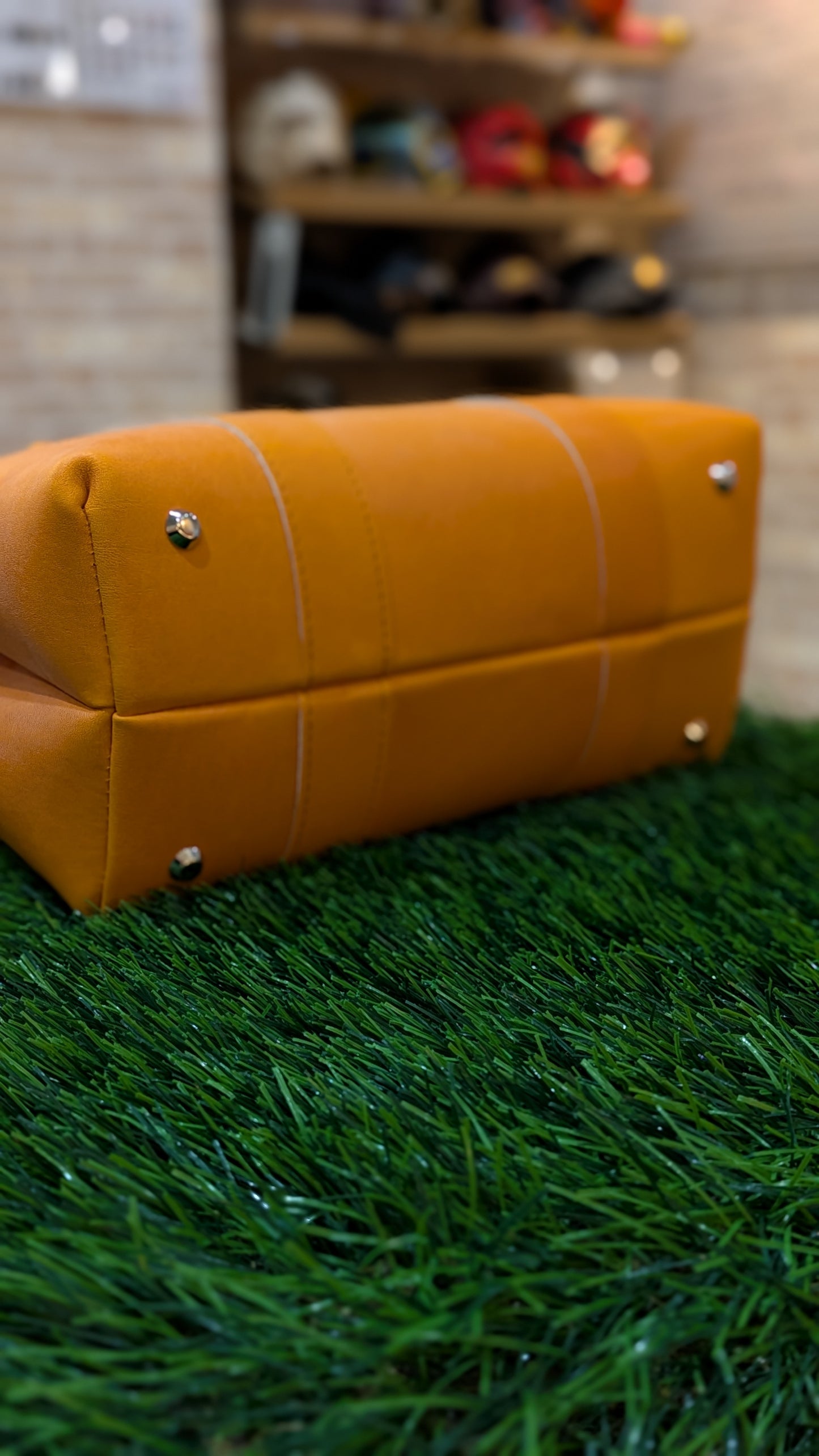 アイピーセレクト グラブ革バッグ Ip.bag2025