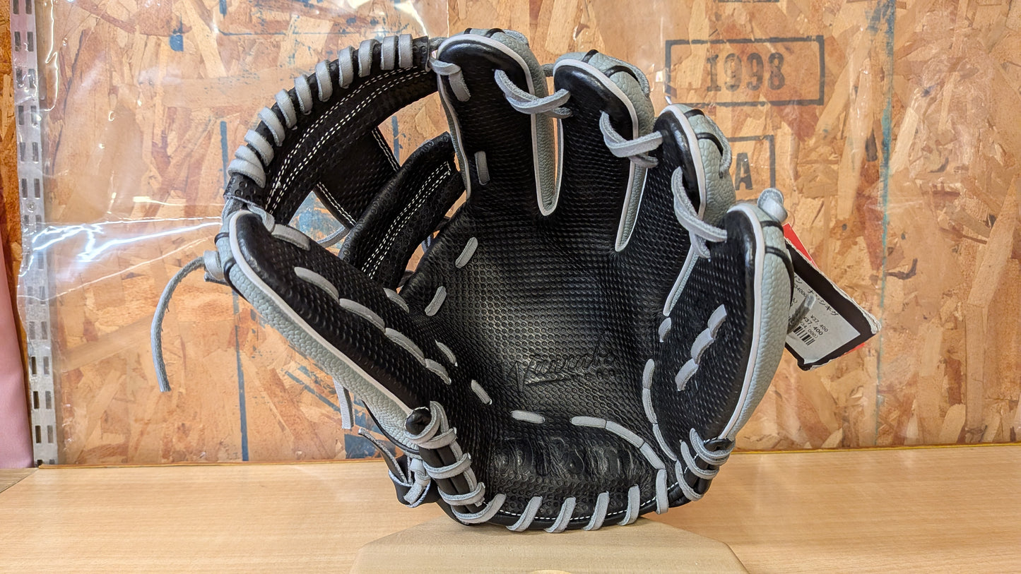Wilson 86-inch Infielder's Glove, Limited Edition Wannabe Hero, Steamed