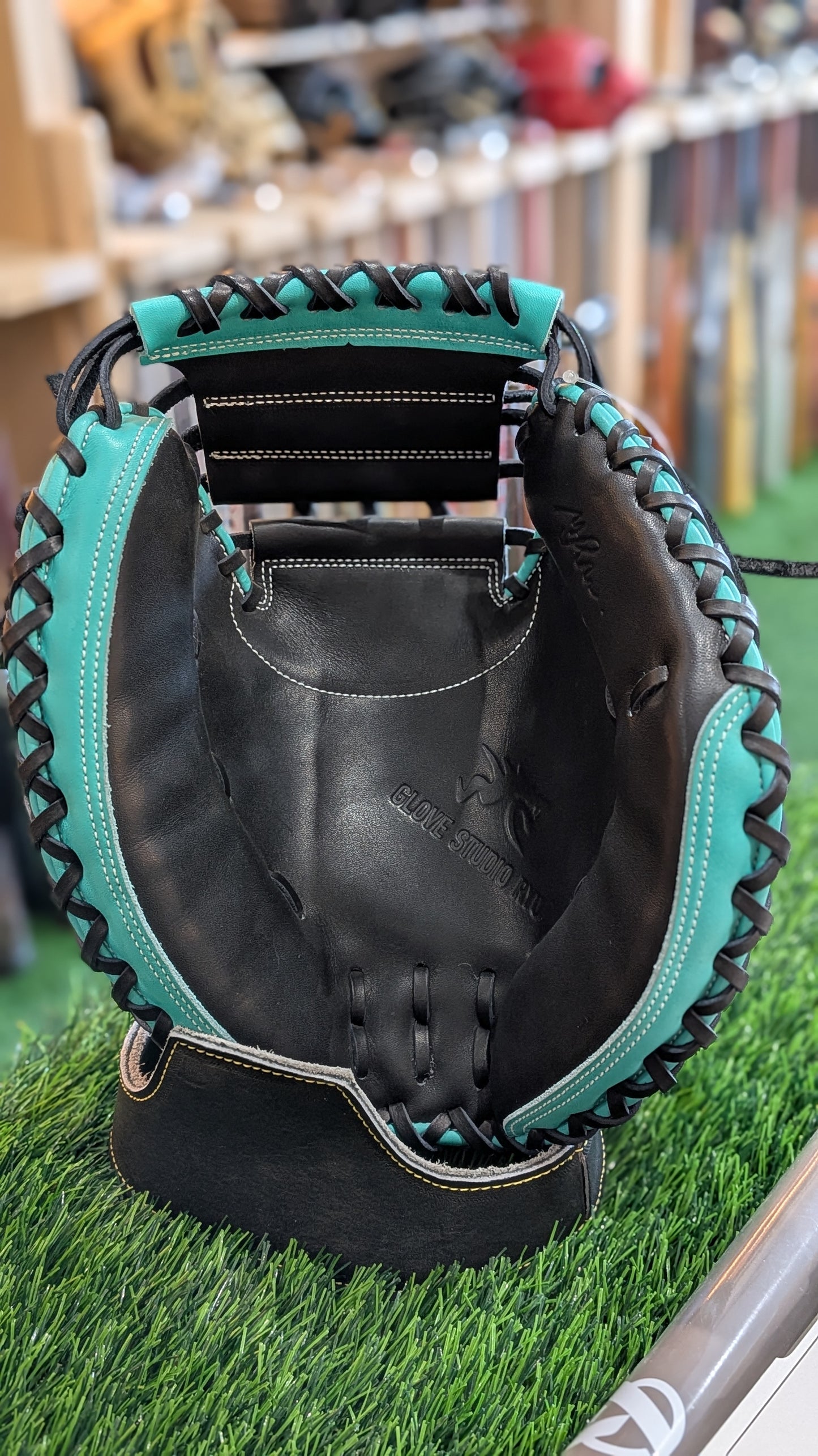 RYU Catcher's Mitt 202 Type