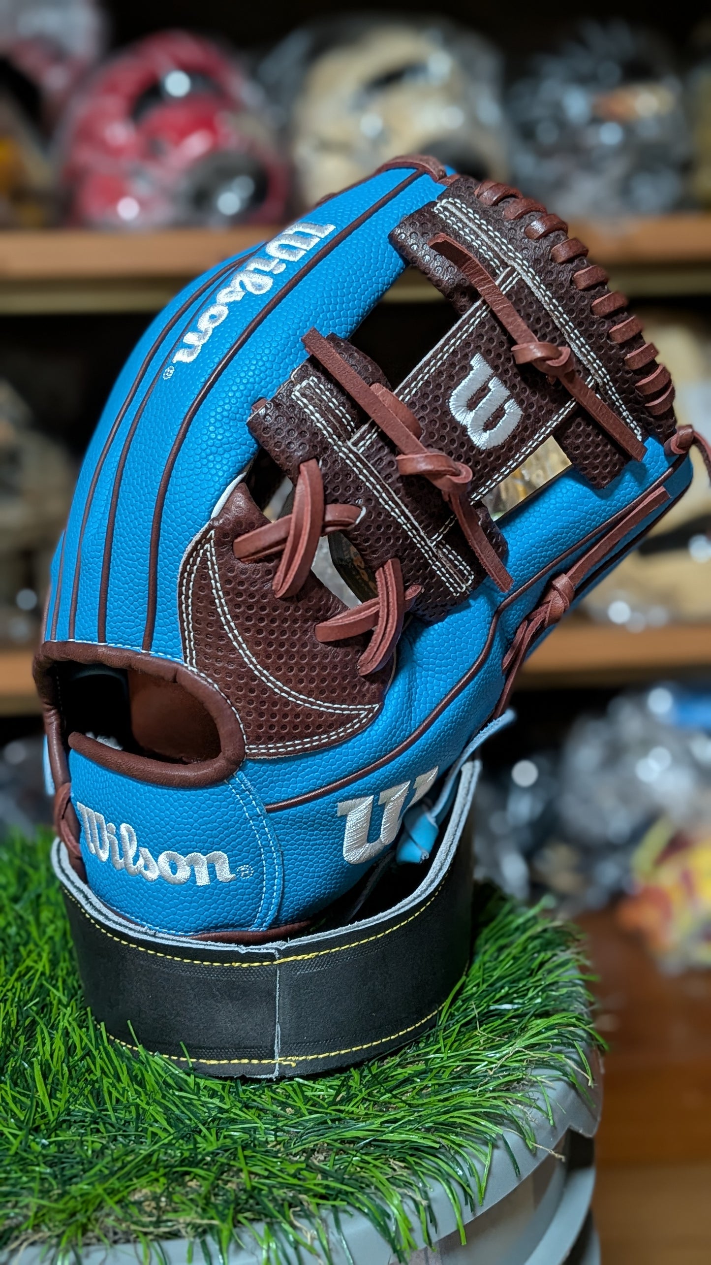 ウィルソン 軟式グラブ 内野手用 87型 25年秋冬限定 ワナビーヒーロー