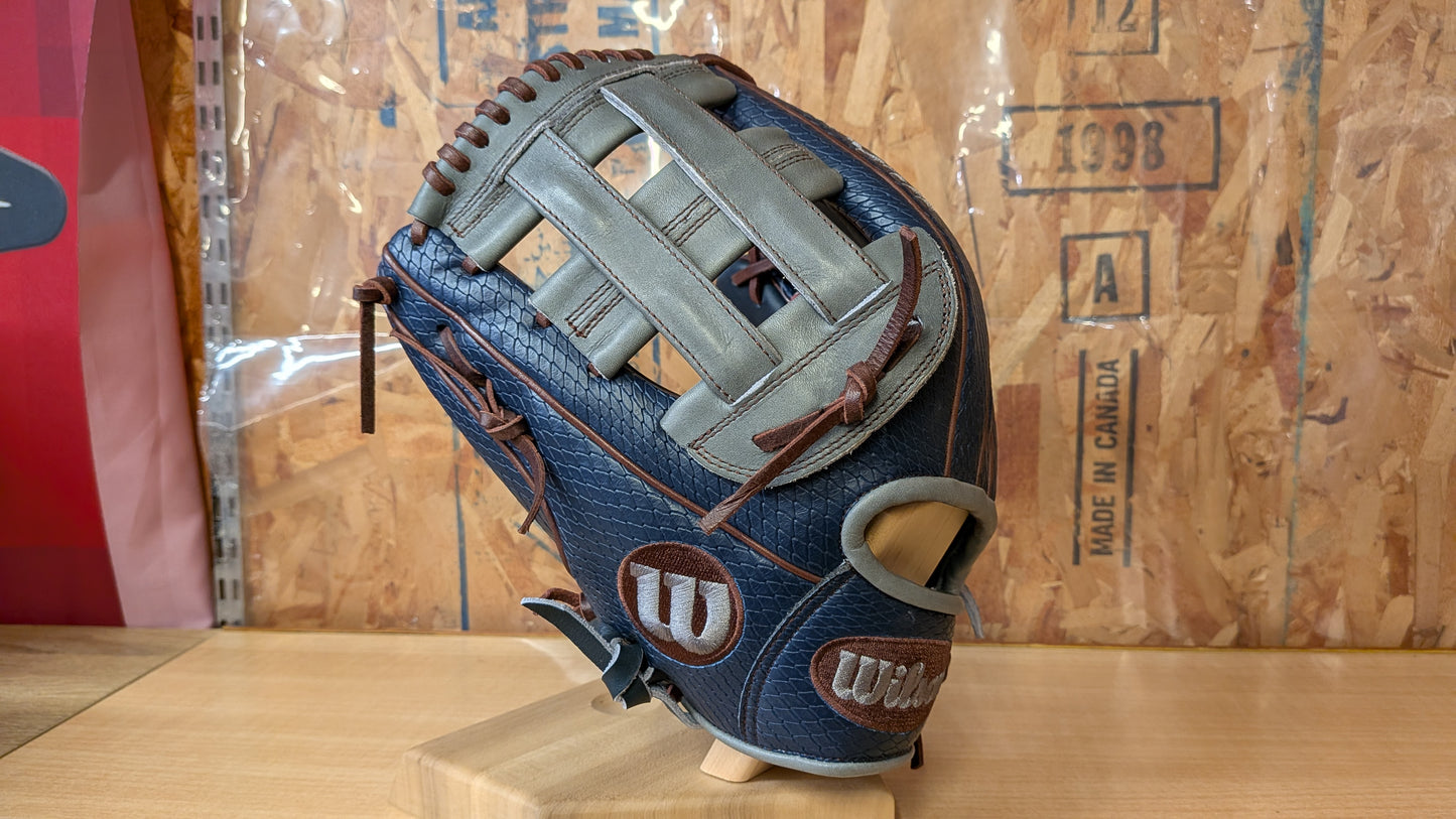Wilson Soft Baseball Glove DW5 Limited Edition Wannabe Hero