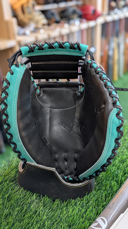 RYU Catcher's Mitt 202 Type