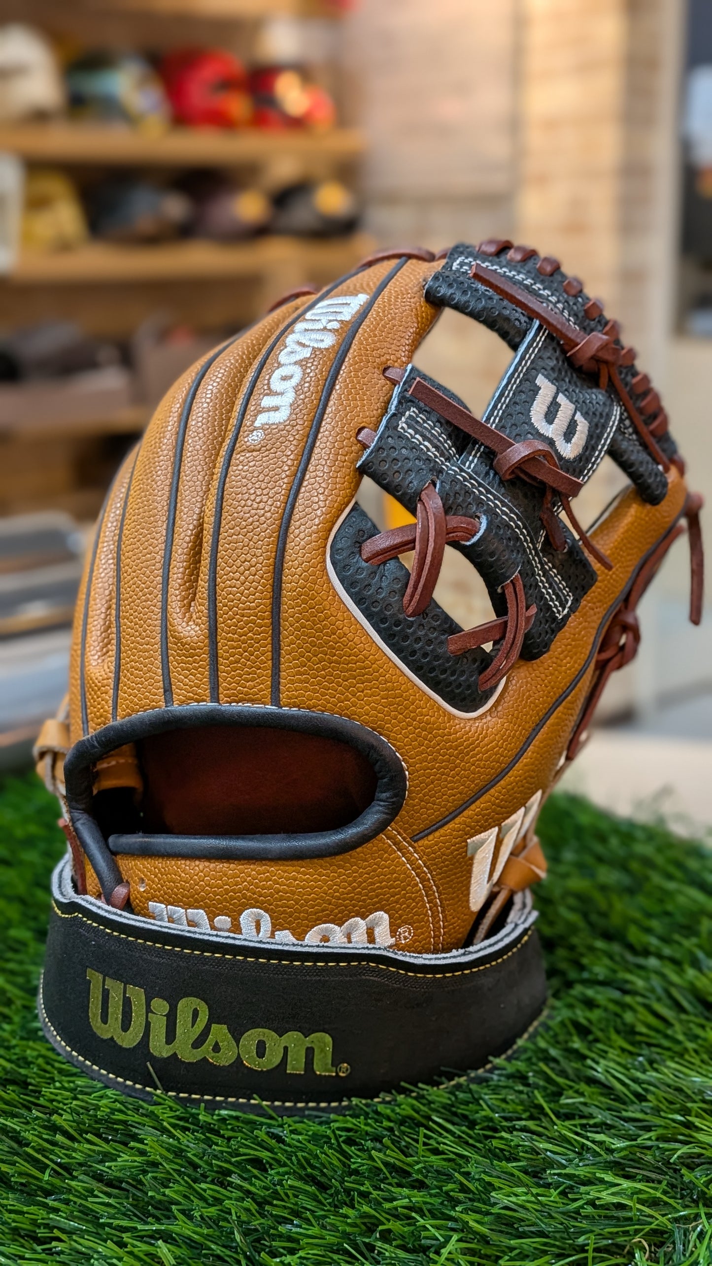 ウィルソン 軟式グラブ 内野手用 86型 25年秋冬限定 ワナビーヒーロー