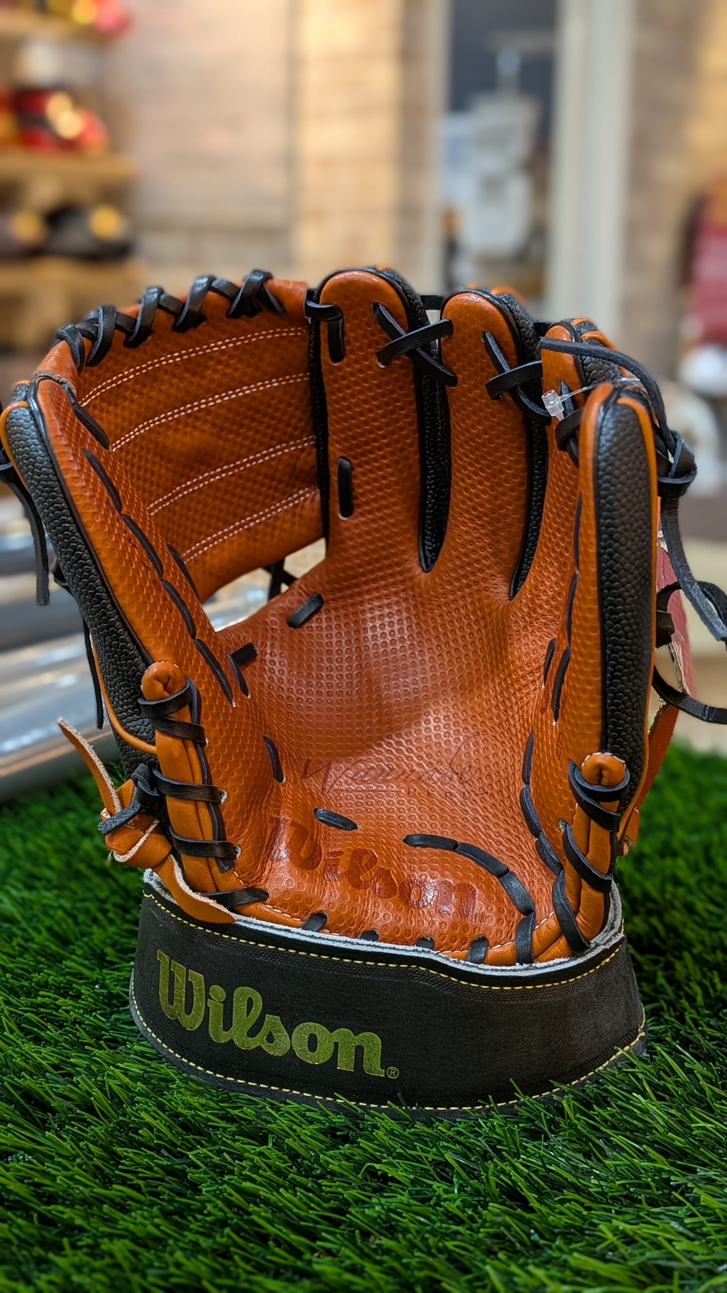 Wilson X2 Soft Baseball Glove for Infielders, Limited Edition, Wannabe Hero
