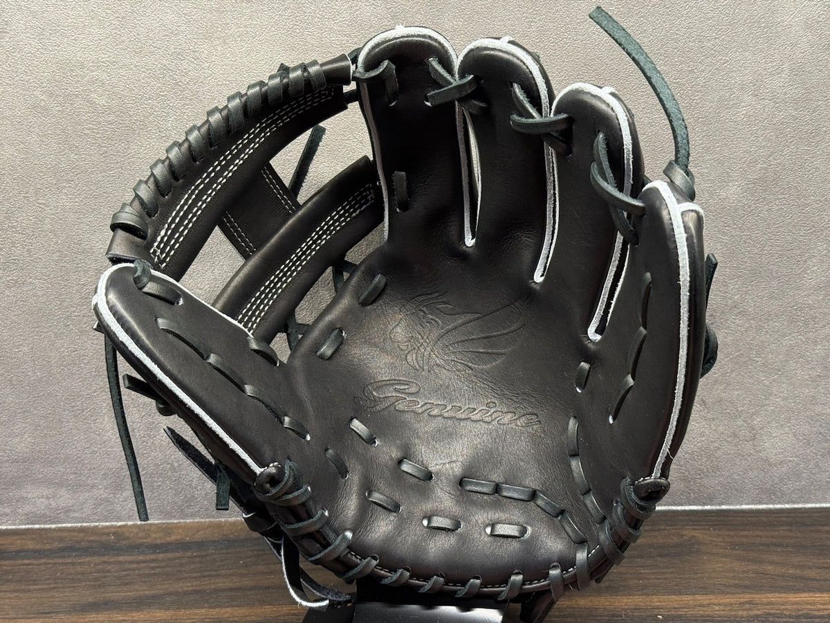 Genuine S6 ブラック 右投げ用 捕球面