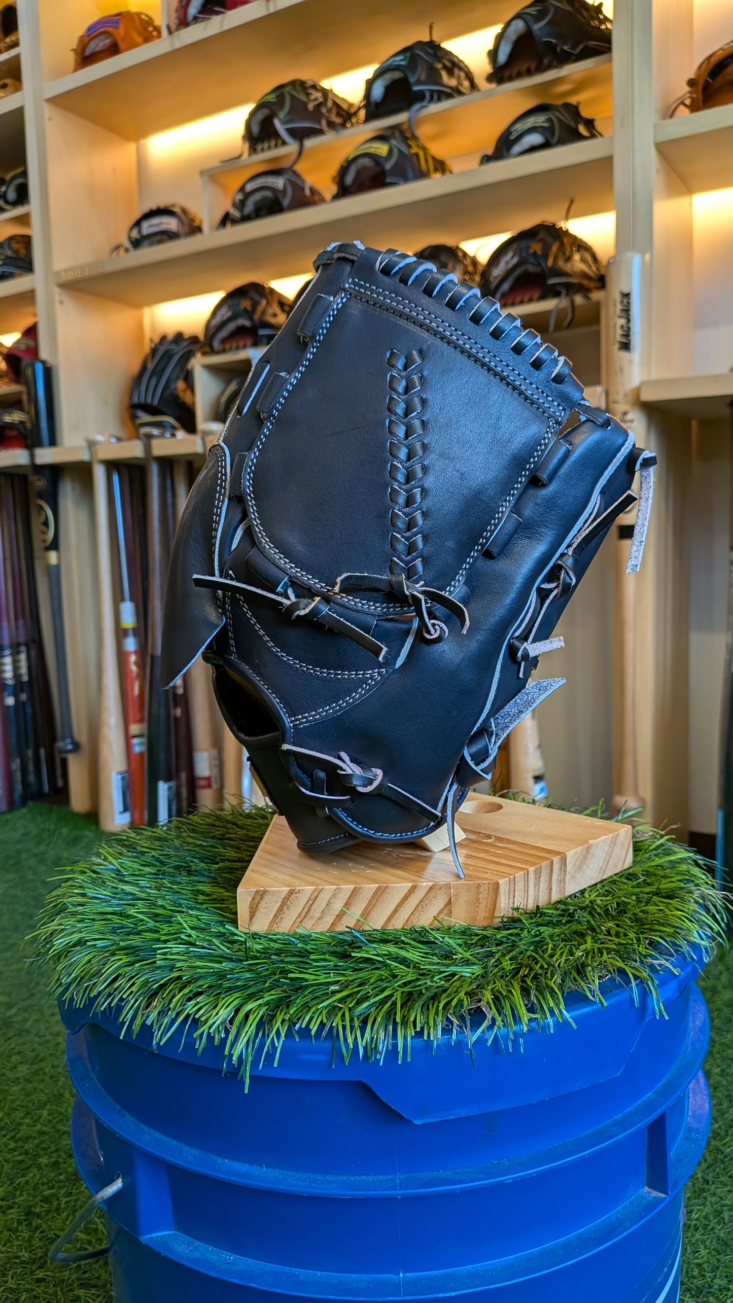 シュアプレイ 硬式投手用グラブ SBGFA151