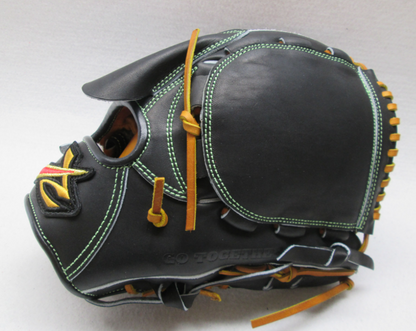 Sato Glove Studio Pitcher's Glove SGK10 (Hot Water Pre-Made) Made to Order (Approximately 1.5-3 Months) (Depending on Demand)