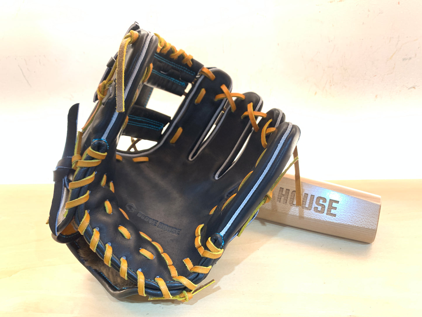 Sato Glove Studio x Glove House Collaboration Glove "En" Hardball Glove ENGI61 Infielder's Glove, Black, Made to Order (2-3 Months)