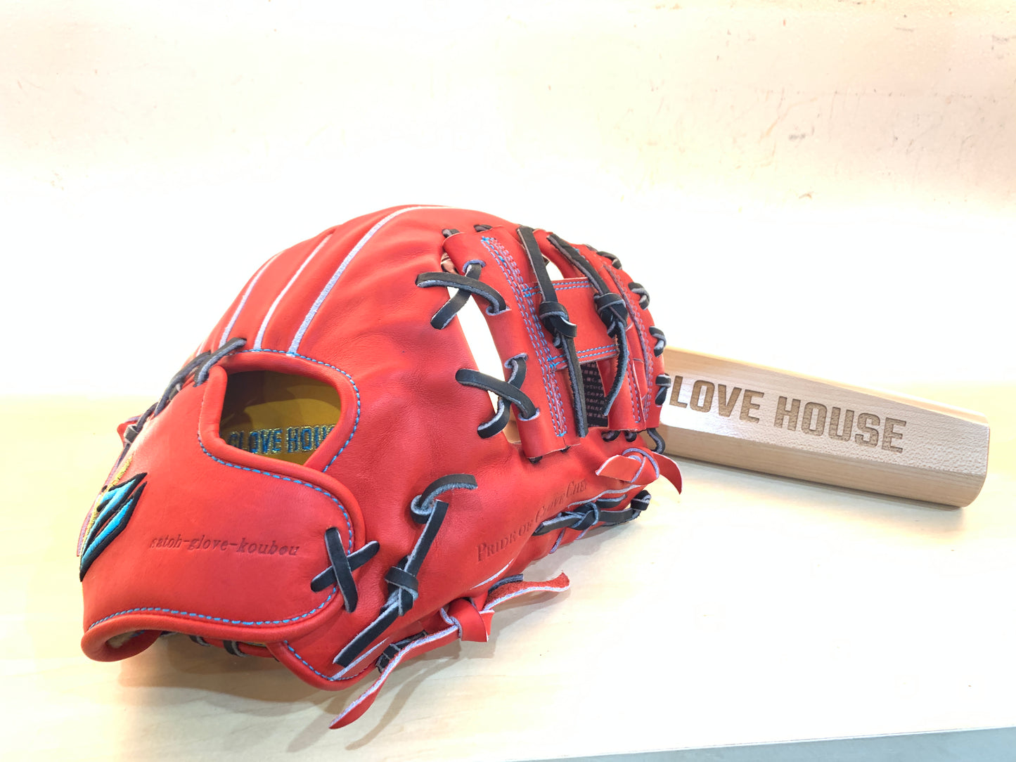 Sato Glove Studio x Glove House Collaboration Glove "En" Hardball Glove ENGI61 Infielder's Glove, Reddish Orange, Made to Order (2-3 Months)