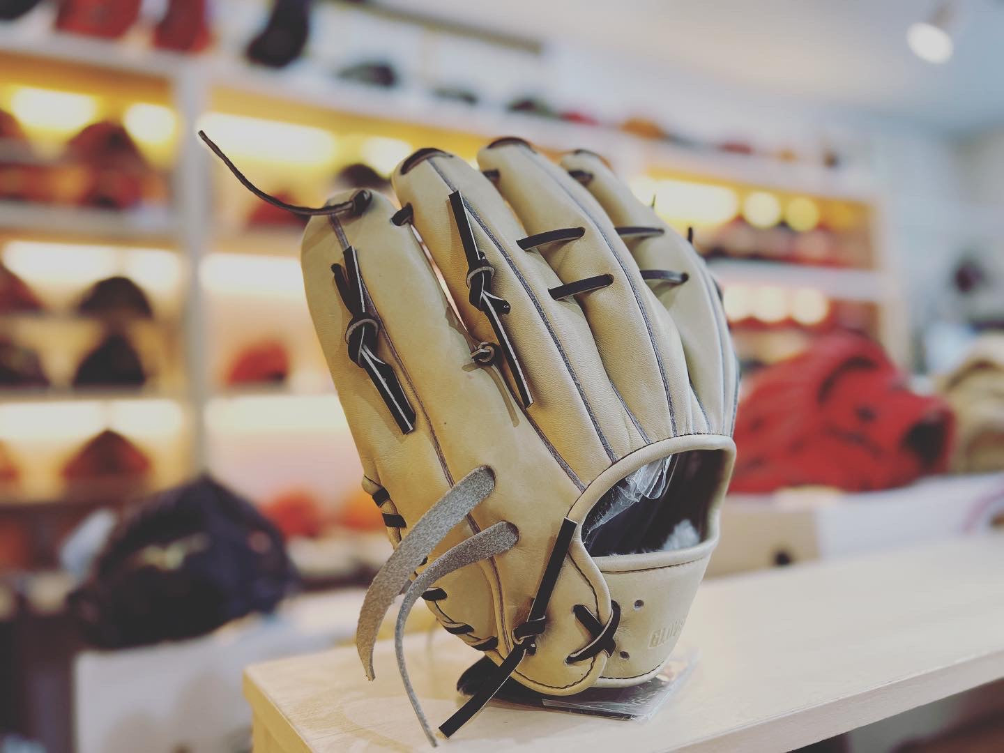 [Glove House] GHIF "Ivory" Hardball Infielder's Glove
