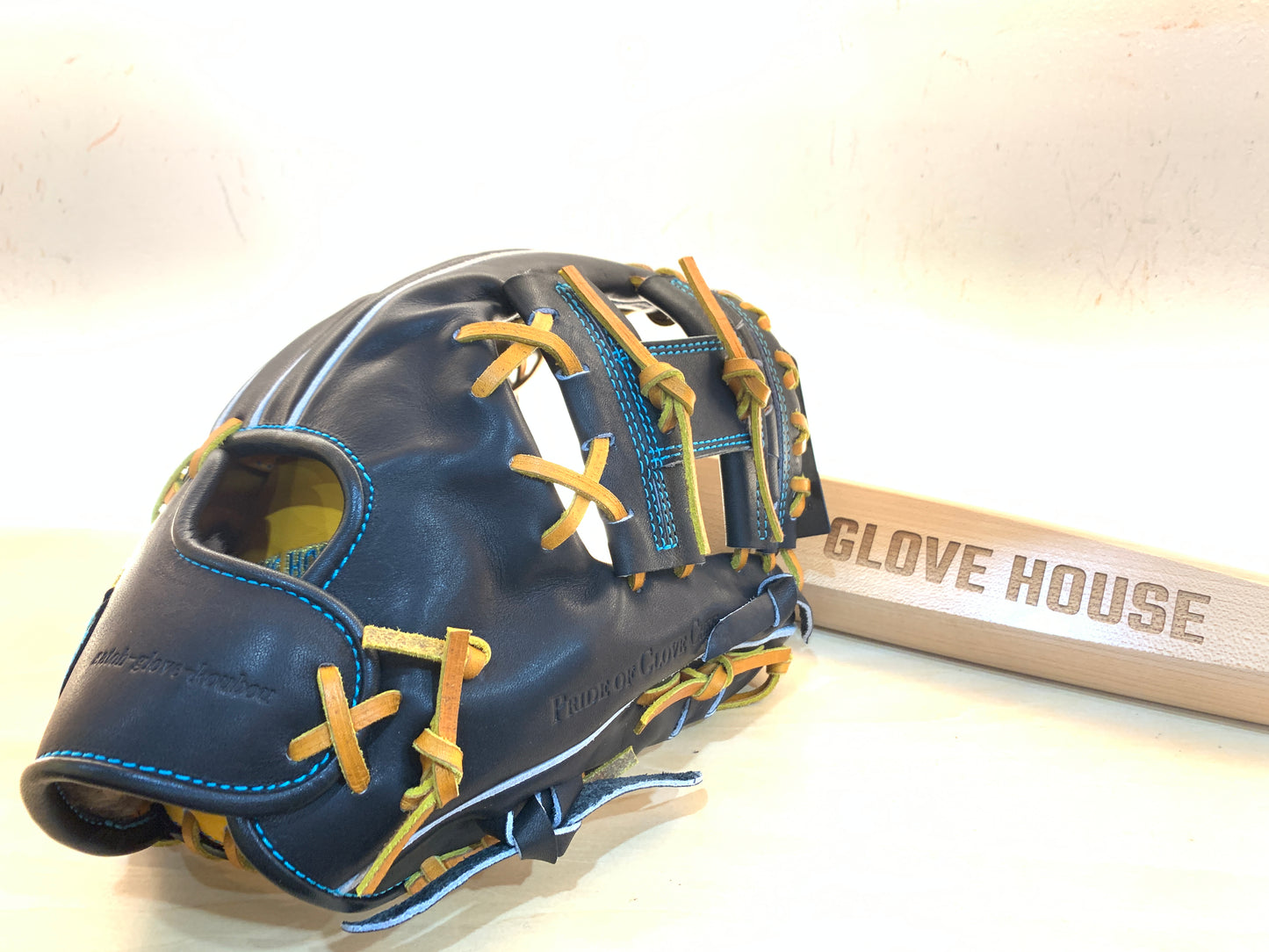 Sato Glove Studio x Glove House Collaboration Glove "En" Hardball Glove ENGI61 Infielder's Glove, Black, Made to Order (2-3 Months)